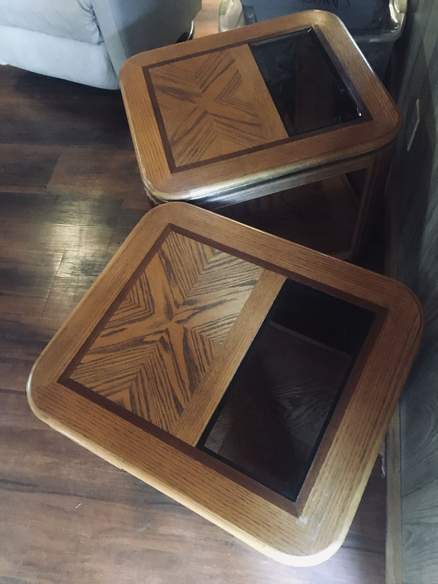 2 Older End Tables
