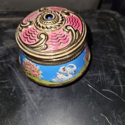 House Of Faberge Swan Lake Music Trinket Box