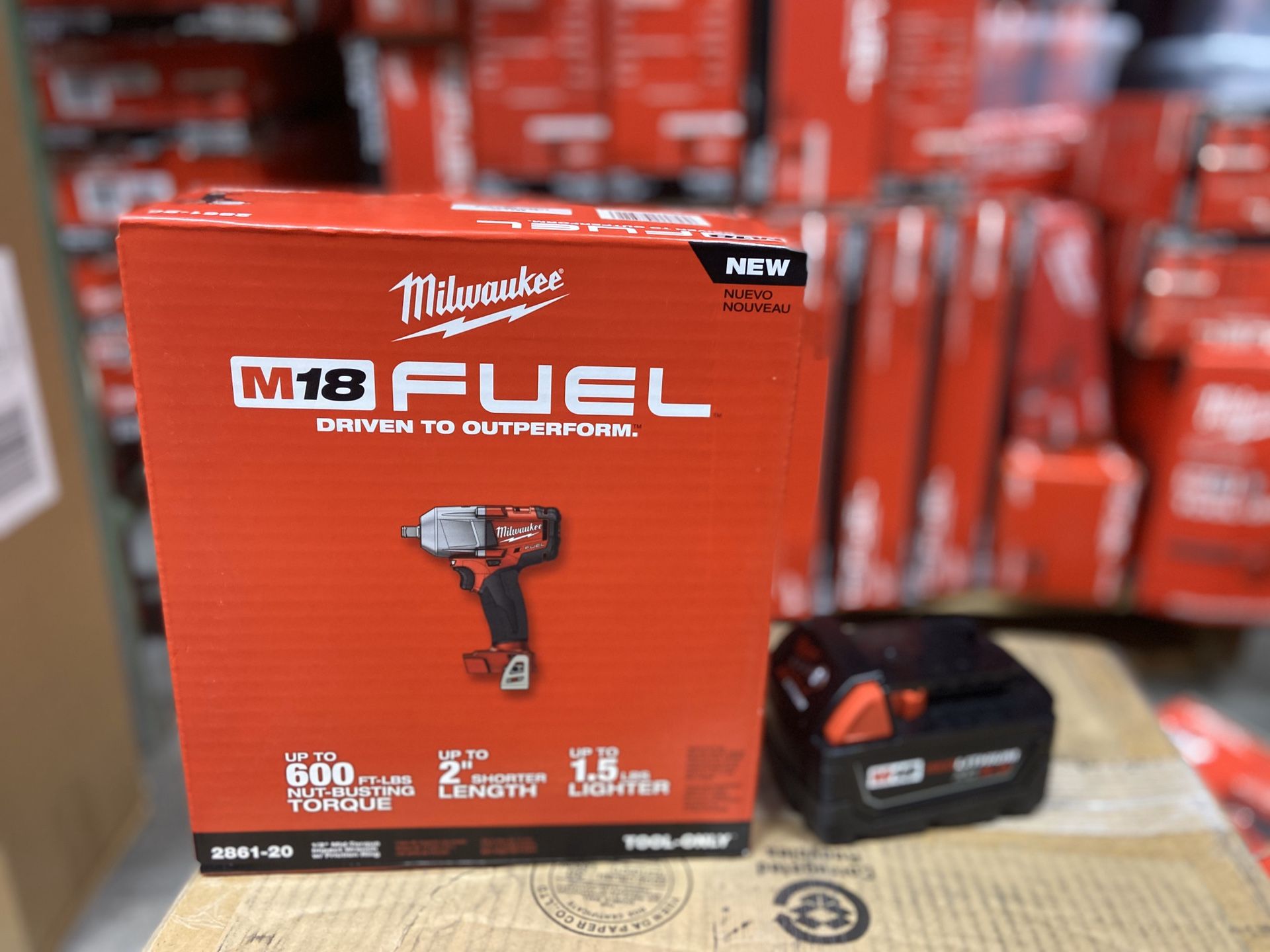 Brand new Milwaukee m18 2861-20 mid torque 1/2 impact wrench with 4.0