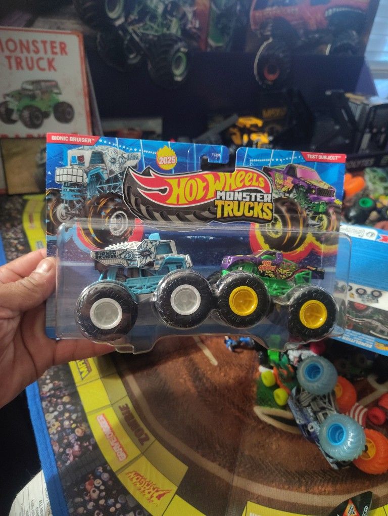 HOT WHEELS MONSTER Truck