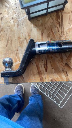 Tow smart class 3  hitch 5 1/4” drop 2 inch ball