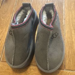 UGG Tasman 