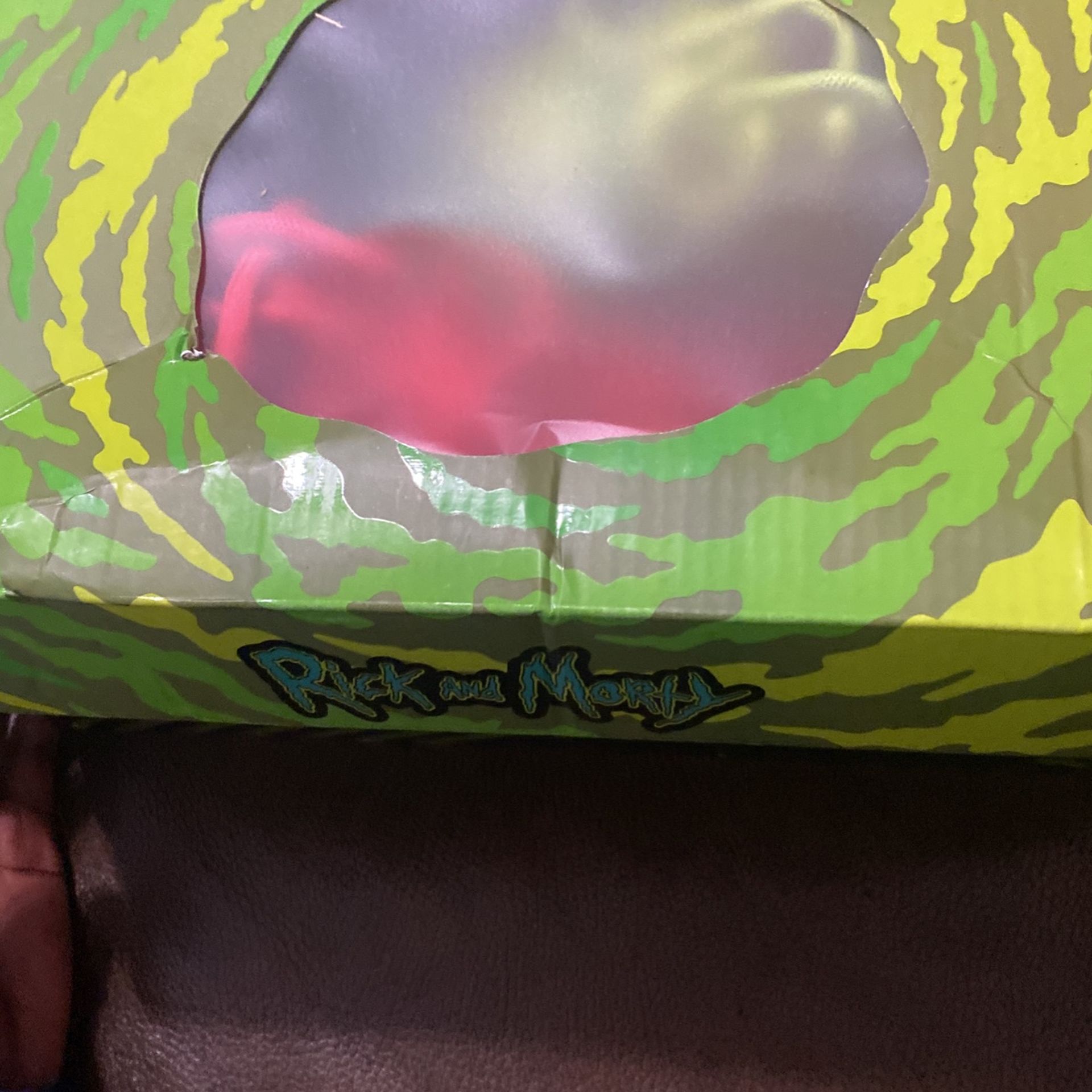 Rick And Morty Size 6.5