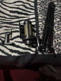 selling rgb mic (prince negotiable)