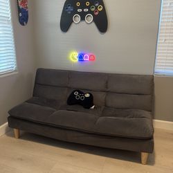 Futon Very Clean Turns Into Bed 