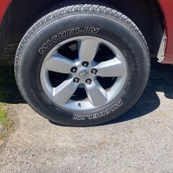 Good Tires 275/65/20