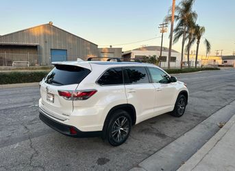 2017 Toyota Highlander