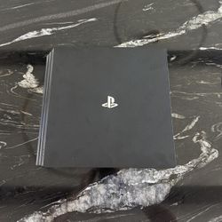 PS4 pro with 4 Controllers, Charging Port, Controller Case, Power Cable 