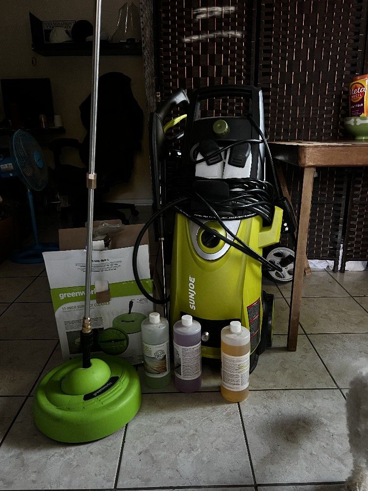 Greenworks 11-inch Surface Cleaner. Limpiador De Superficie 11 Pulg.