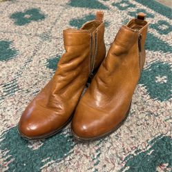 Leather ankle boots