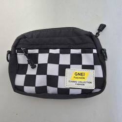 Checkered Crossbody Purse @ToyBros