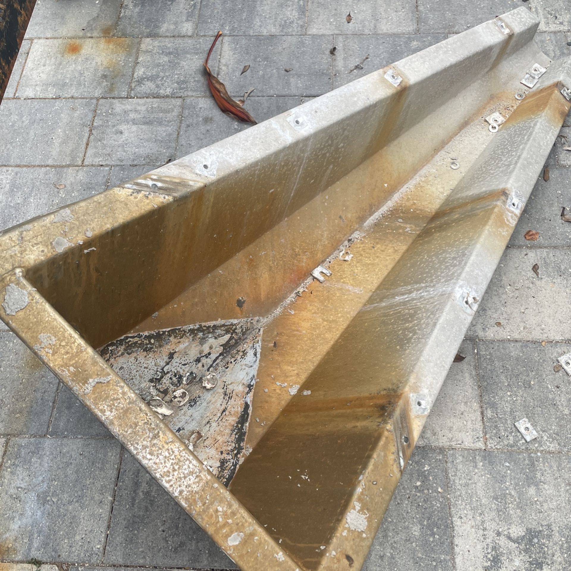 Pontoon Engine Bracket