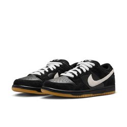 Size 9.5 - Nike SB Dunk Black White Gum