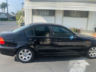 2005 BMW 325i