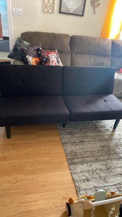 Black Sofa bed / sofa cama
