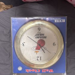 Miami Heat Vintage Clock