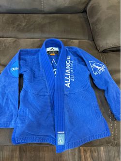 Alliance Jiu Jitsu Kids full GI size C0 (6-9 yr old)