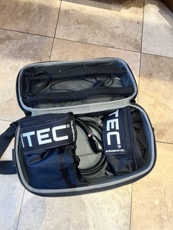 NormaTec Pulse Leg Compression Recovery System – Excellent Condition