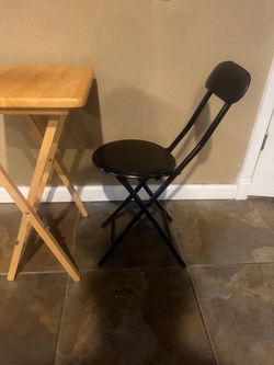 Chair that fold very compact