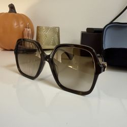 Women’s Gucci Sunglasses 