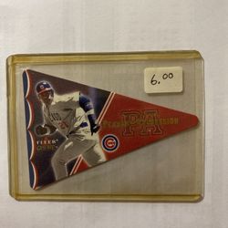 2001 Fleer Genuine Pennant Aggression Chicago Cubs Baseball Card #PA7 Sammy Sosa