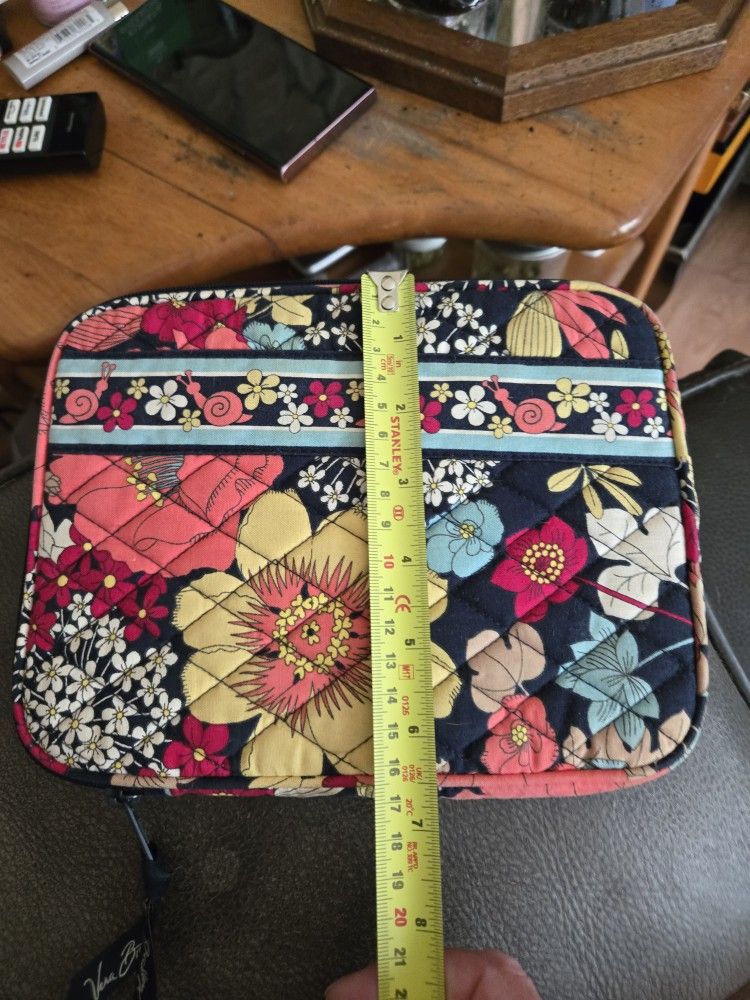 Vera Bradley Hand Bag