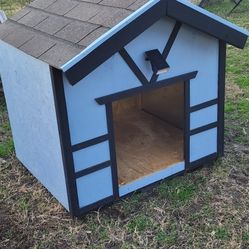 Big Dog House 