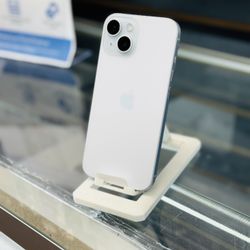 iPhone 15 (Factory Unlocked) 
