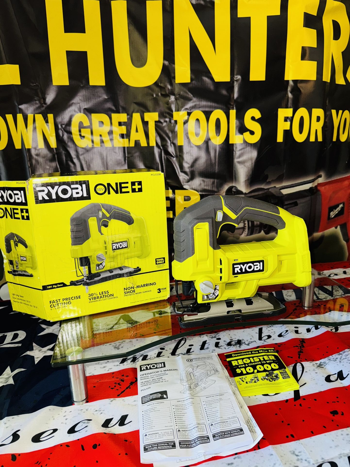VERY LITTLE WEAR LIKE NEW !! RYOBI 18 VOLT JIG SAW (TOOL ONLY).. NO BLADE