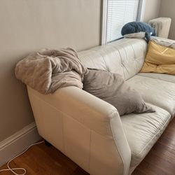 Natuzzi Vittoria Off-white Italian Leather Sofa