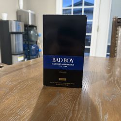 Carolina Herrera Bad Boy Cobalt Men’s Cologne – Bold & Modern Fragrance