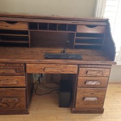Computer Desk with pull over cover