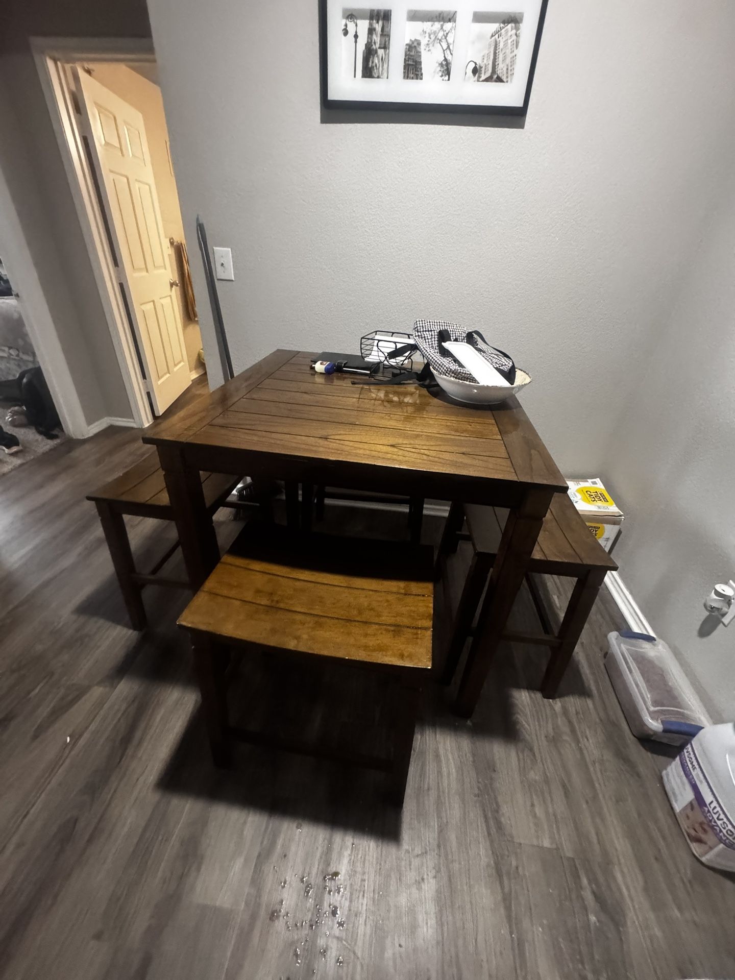 Table For Sale 4 Chairs Included