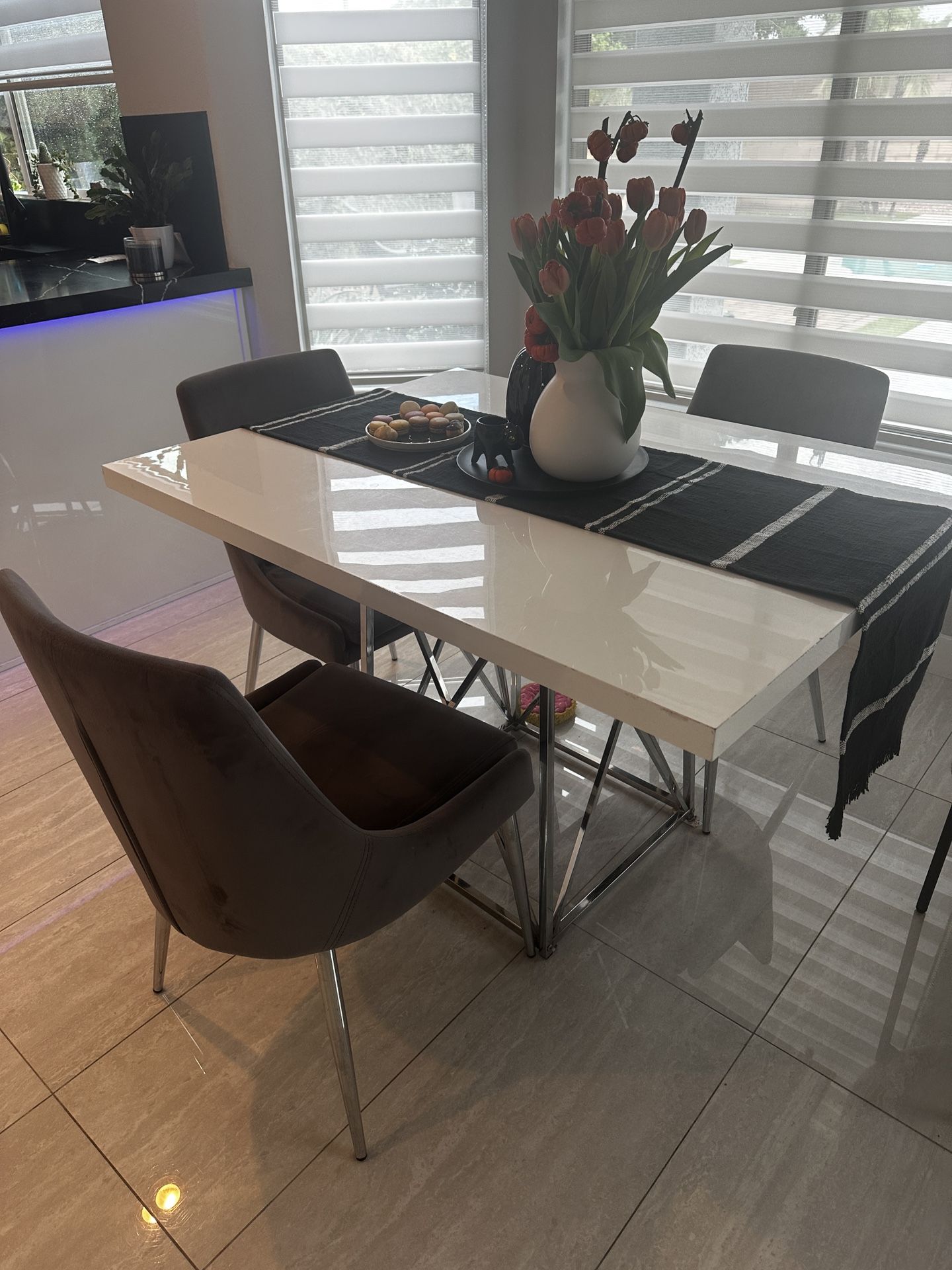 Dining Table and Chairs 
