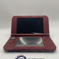 New Nintendo 3DS XL - Beautiful Condition - Tested And Working Perfectly - Comes With 2 Month Warranty - For Sale Or Trade 