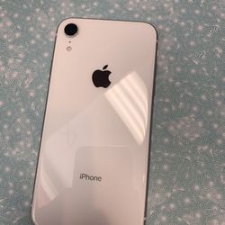 iPhone XR 64GB Unlocked Excellent Condition 