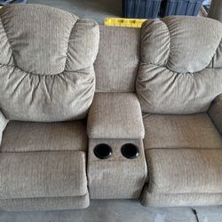 Lazyboy Loveseat Electric 