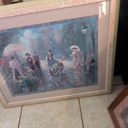 Very Elegant Picture Frame Home Interior Decoration