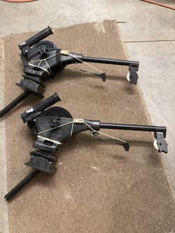 Cannon Marlin Downriggers Electric With Rod Holder And Mounting Base