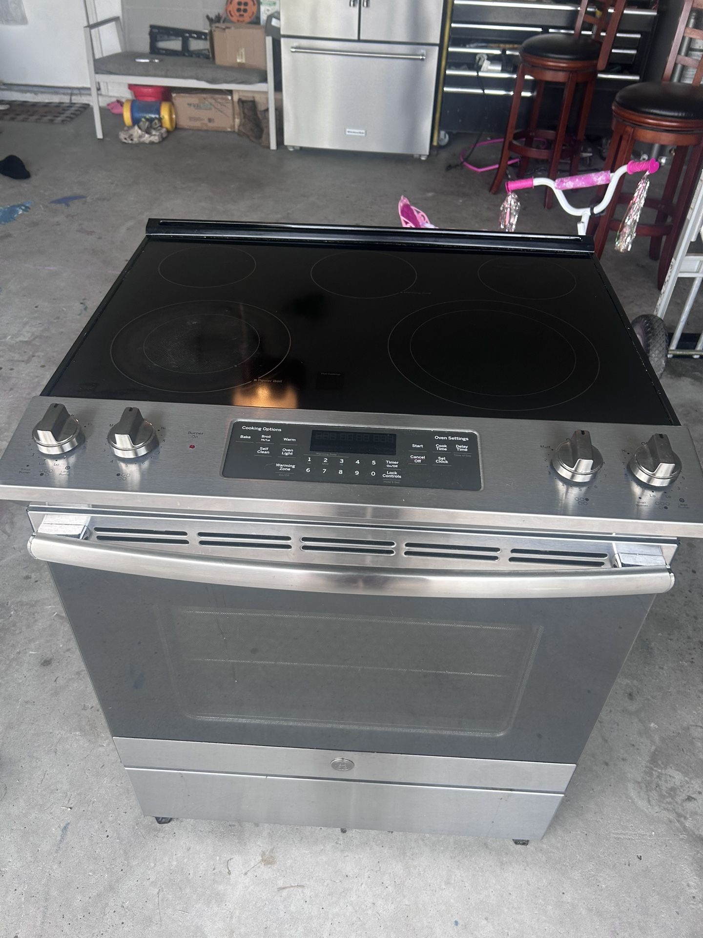 GE Electric Range