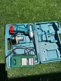 Makita 6914d  impact driver