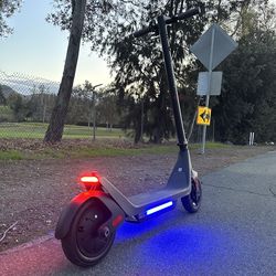 Electric scooter
