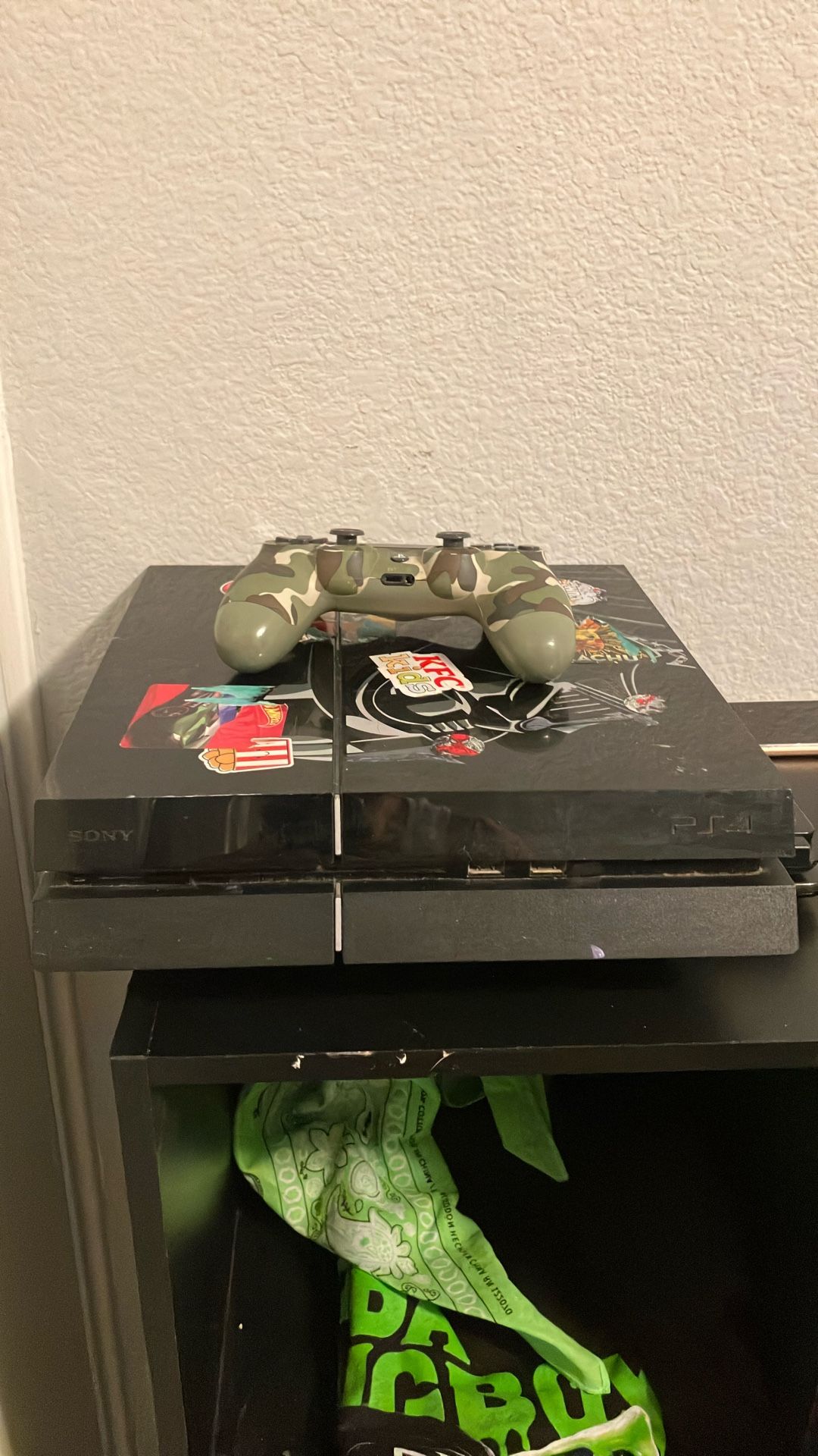 PS4 Dark Vader Edition