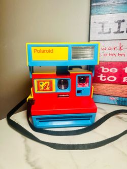 LIMITED EDITION MTV POLAROID