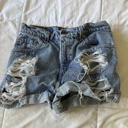 TEEN GIRL SIZE 0-2 JEAN SHORTS Levi, American Eagle