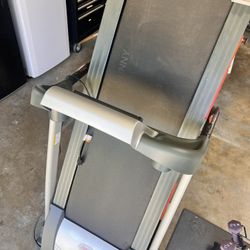 Sunny Health & Fitness Treadmill