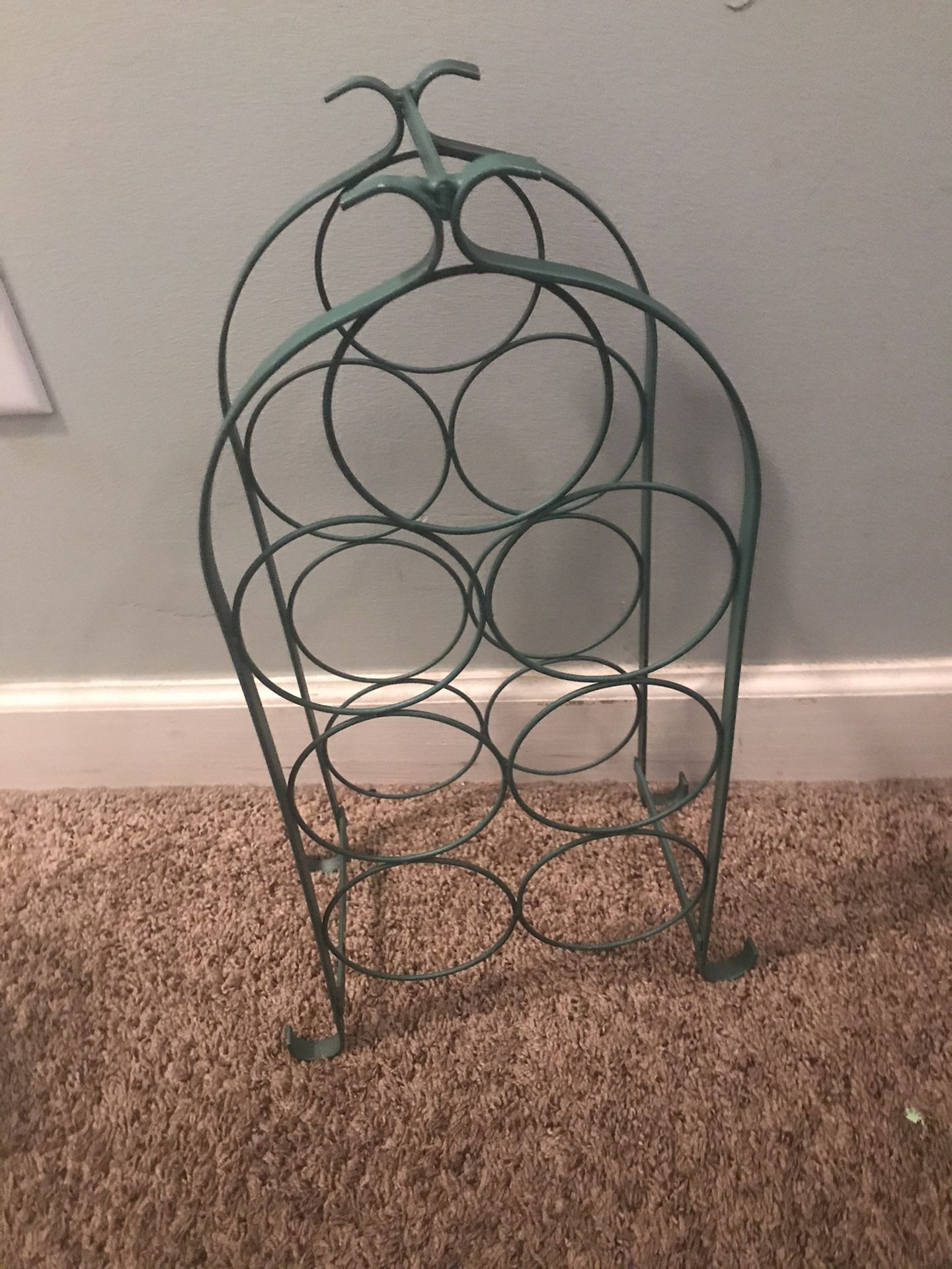 New Metal Wine Rack