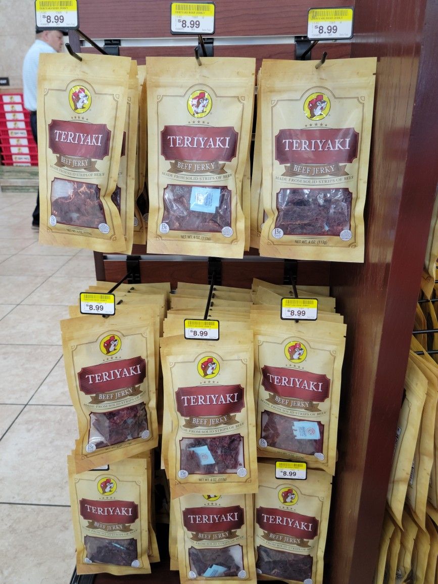 Buc-ees Snacks & Merchandise