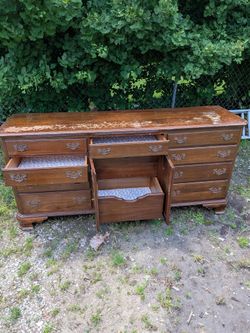 Free wooden dresser