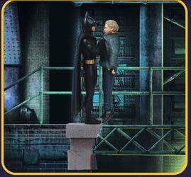 "I'm Batman" Mezco 5-Points Michael Keaton 1989 Gotham Rooftop Toy Figure NIP